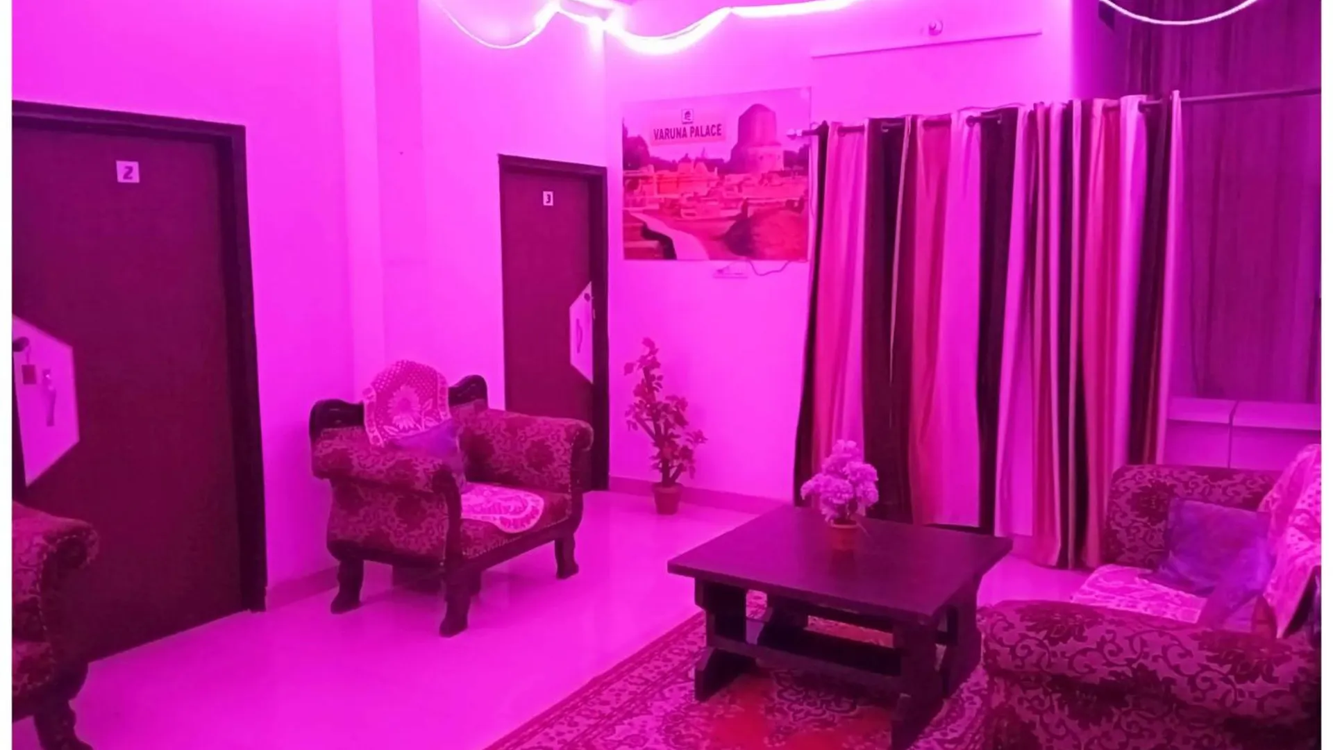 Varanasi Hotel # Varuna Stay Varanasi Near Varuna River And Kashi Vishwanath Temple -Restaurant & Parking Facilities Wifi Service - A Premium Hotel In Varanasi India